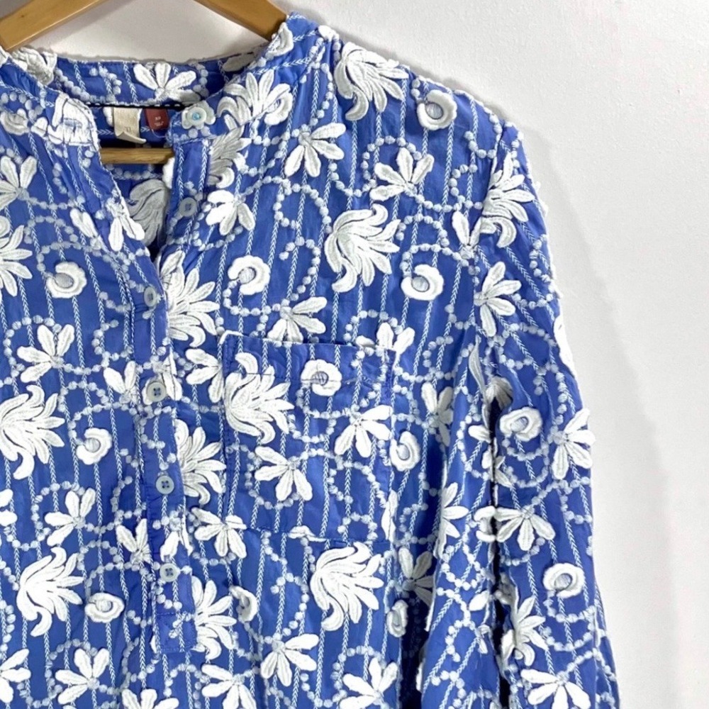 Pilcro Embroidered Lace Floral Long Sleeve Top Button Down Blouse XS  Oversized